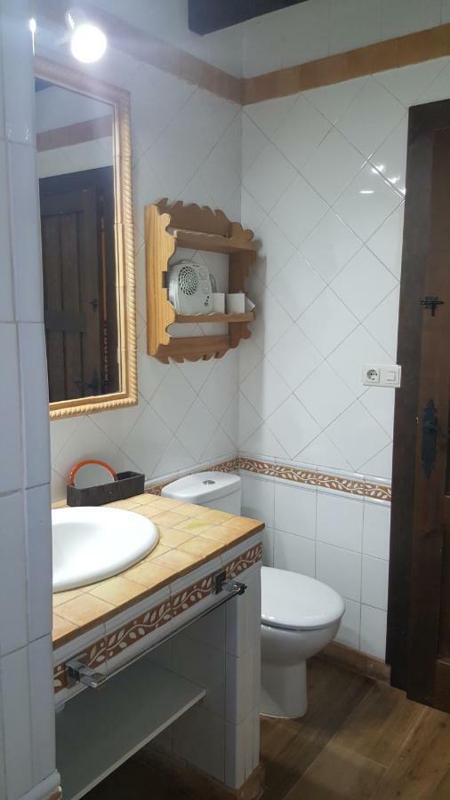 El Refugio De Popea Villa Santa Maria De Trassierra ภายนอก รูปภาพ